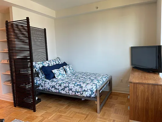 Rented by Carnegie Hill Place | media 10