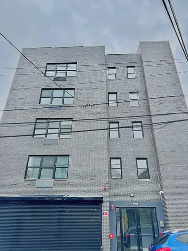 112 Godwin Ave Photo 1