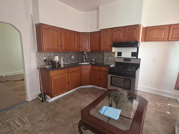 846 E 220th St APT 2, Bronx, NY 10467