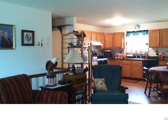3rd image of 719 N 6th St