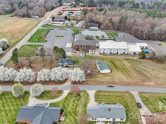 5th image of 15420 Lucia Riverbend Hwy