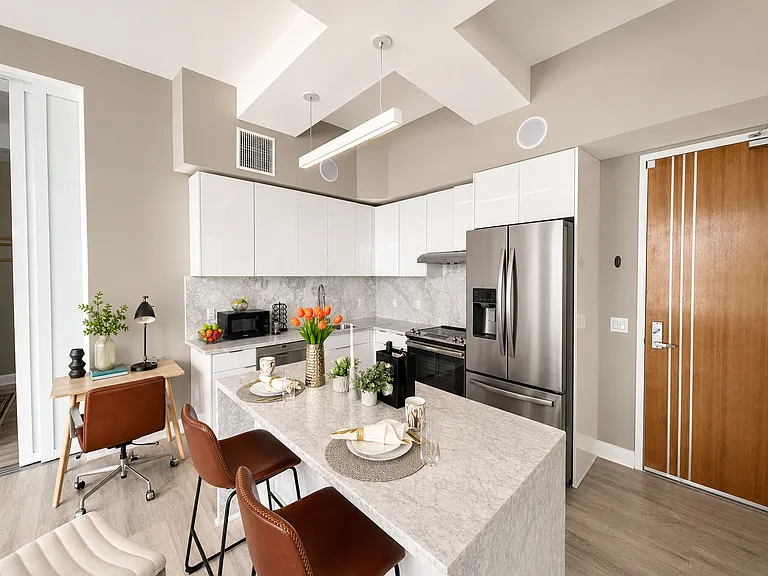 HWH Luxury Living — Photo 78