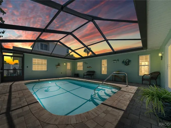 11731 W Sunnybrook Ct, Crystal River, FL 34429