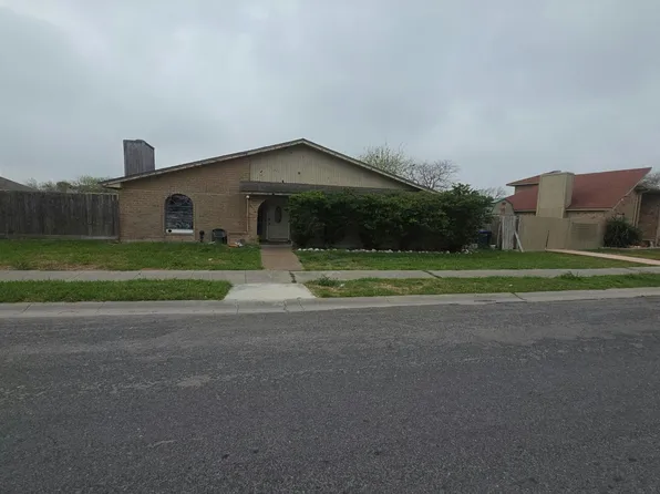 3109 White Bird Dr, Corpus Christi, TX 78415