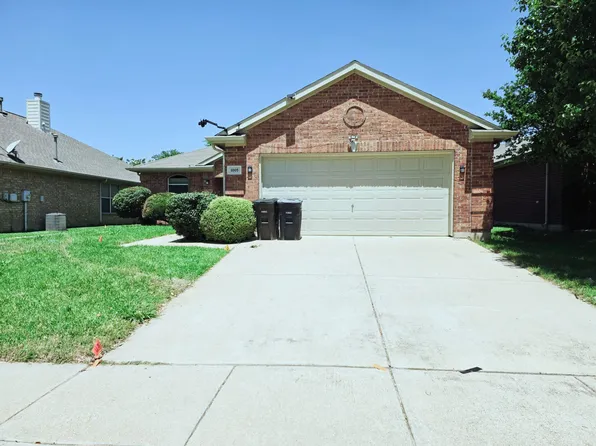 1005 Salt Creek Trl, Fort Worth, TX 76131