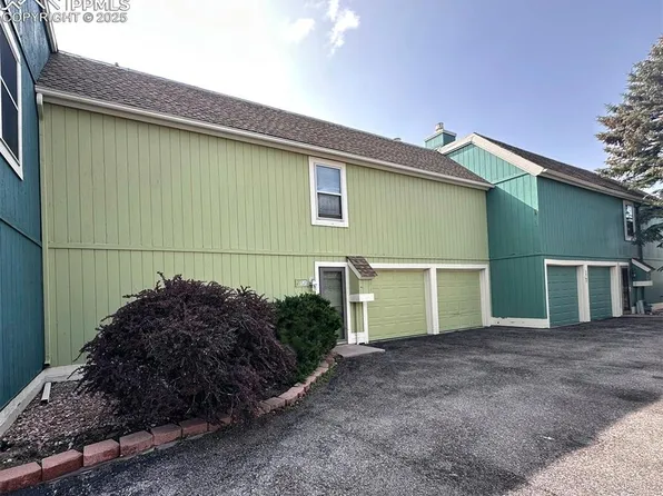 1769 Woodmoor Dr, Monument, CO 80132