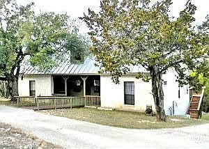 1st image of 1572 Lakepark Dr