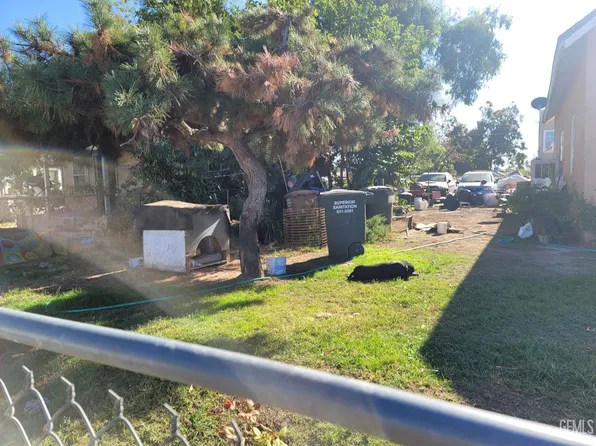 0 Flower St, Bakersfield, CA 93305