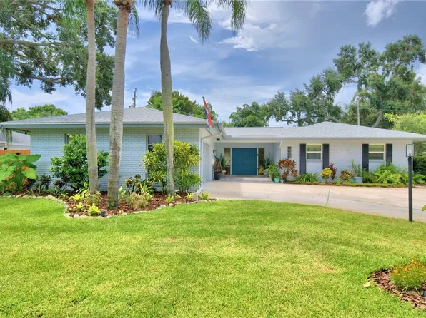 1360 89th Ave N, Saint Petersburg, FL 33702