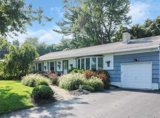 21 Lorraine Blvd, Poughkeepsie, NY 12603