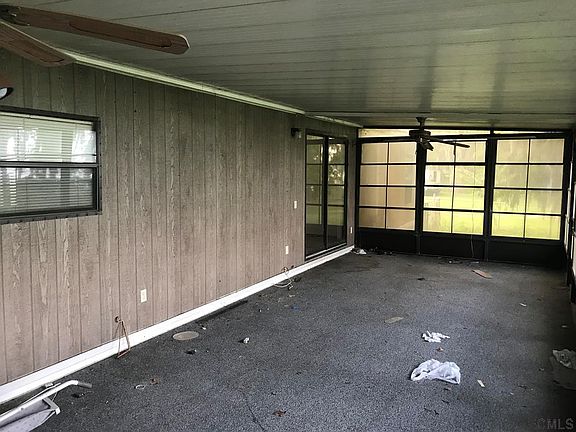 4th image of 318 Crescent Lake Shore Dr