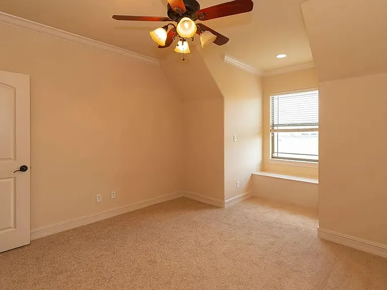 7 Stonebrook Ct — Photo 31