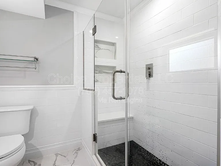 611 Poindexter Dr — Photo 24