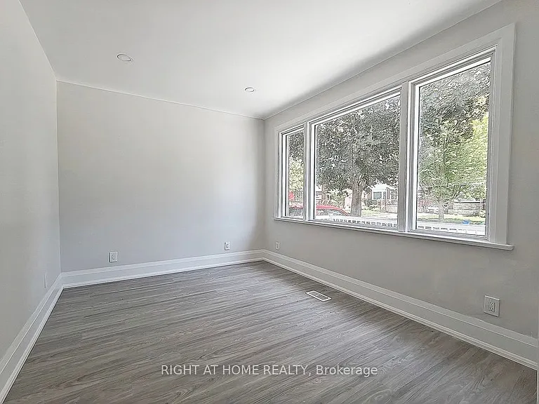 92 Cadillac Ave S #UPPER — Photo 13