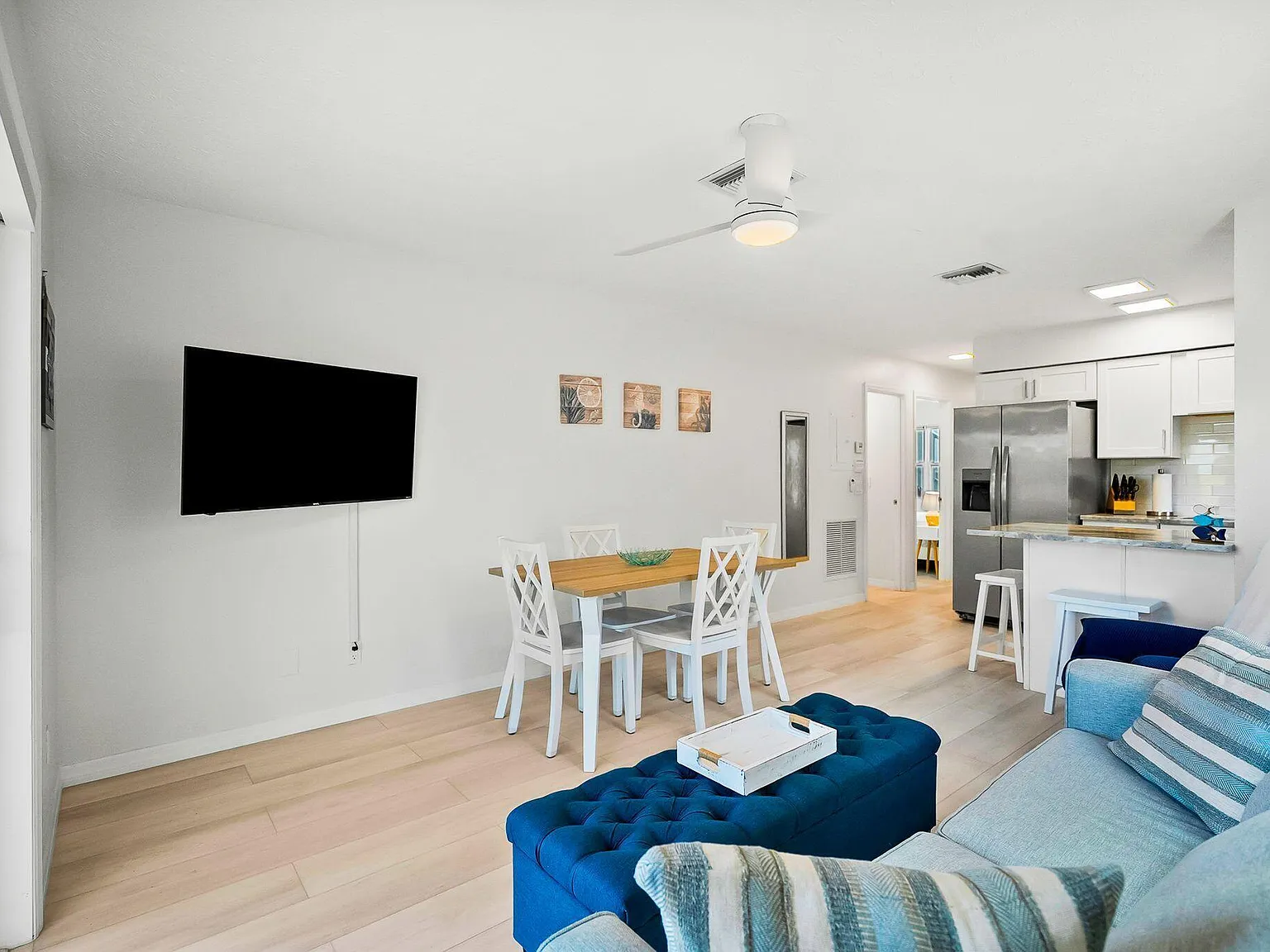 2 bed, 1.0 bath, 1200 sqft, $1,850 — Photo 2