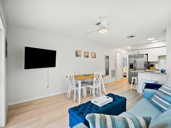 2nd image of 336 Hernando St APT C