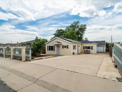 3090 W Hawthorne Place, Denver, CO, 80221