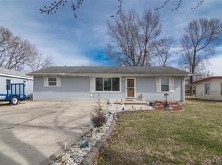 109 Troeckler Ln, Granite City, IL 62040