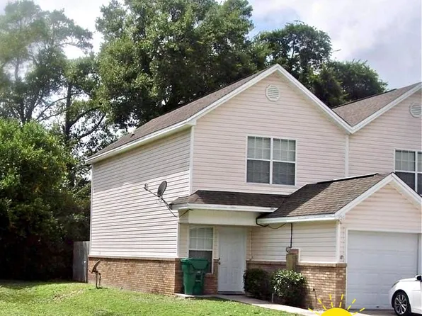 950 Scenic Oak Ln, Fort Walton Beach, FL 32547