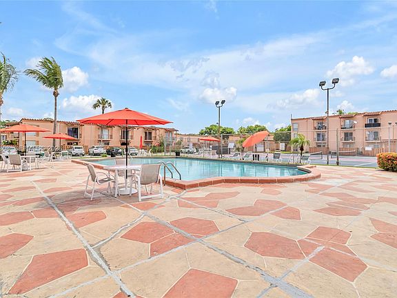 2nd image of 7201 Miami Lakes Dr APT B14
