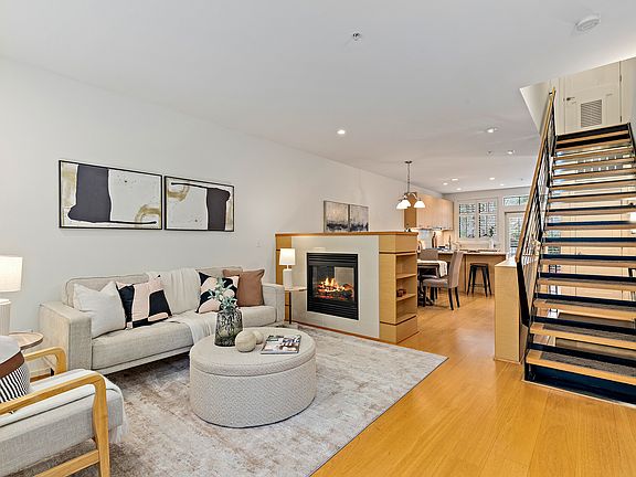 4th image of 10595 NE 12th Pl Unit 102