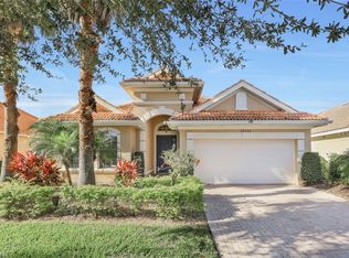10336 Porto Romano Dr, Miromar Lakes, FL 33913