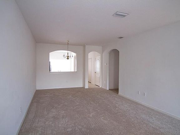 5th image of 30348 Elderwood Dr