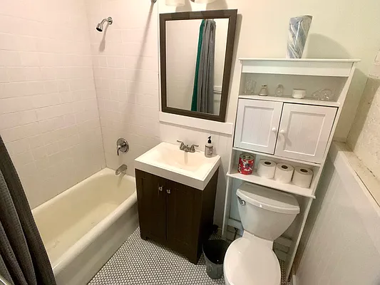 Rented by Corcoran | media 6