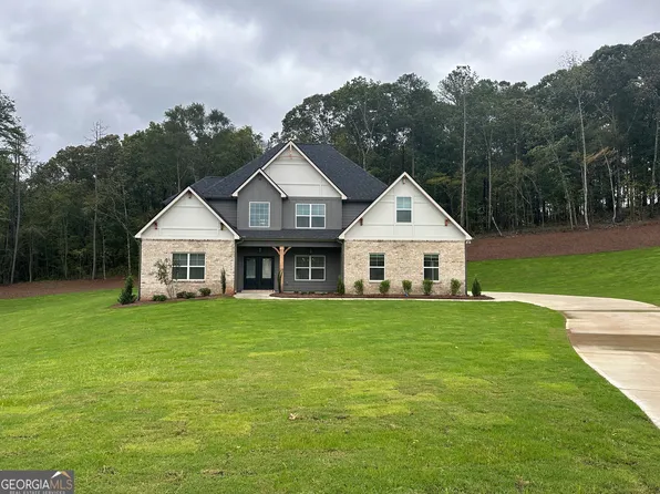 2 Sanders Xing #8, Newnan, GA 30263