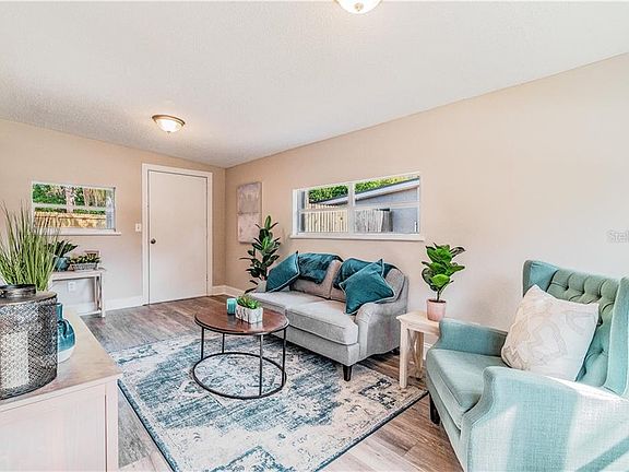 5th image of 786 Saint Anne Dr