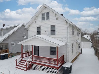941 Hunt St, Akron, OH, 44306