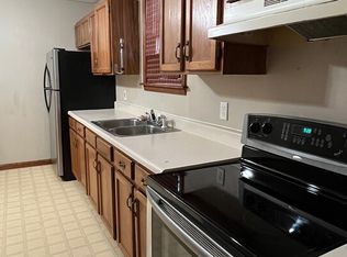 317 S State St #1, Springfield, IL 62704