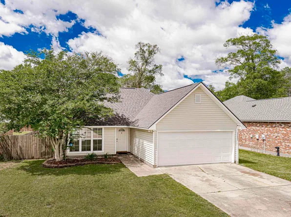 34893 Eagle Ridge Dr, Denham Springs, LA 70706