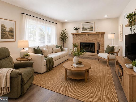 4th image of 8259 Spring Knoll Dr