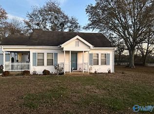 329 Hambrick Dr, Horton, AL 35980