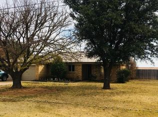 1512 Arnett St, Ropesville, TX 79358