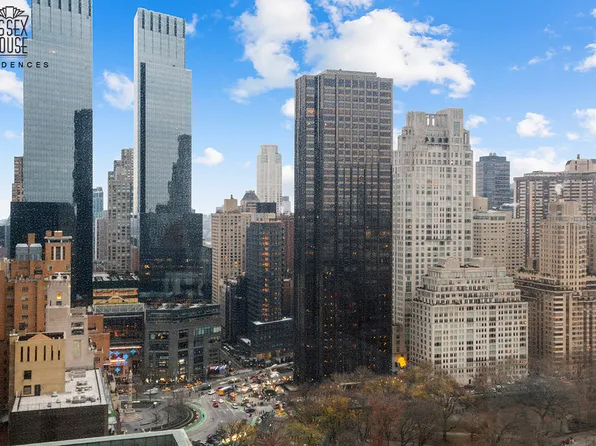 160 Central Park South image 14 of 14