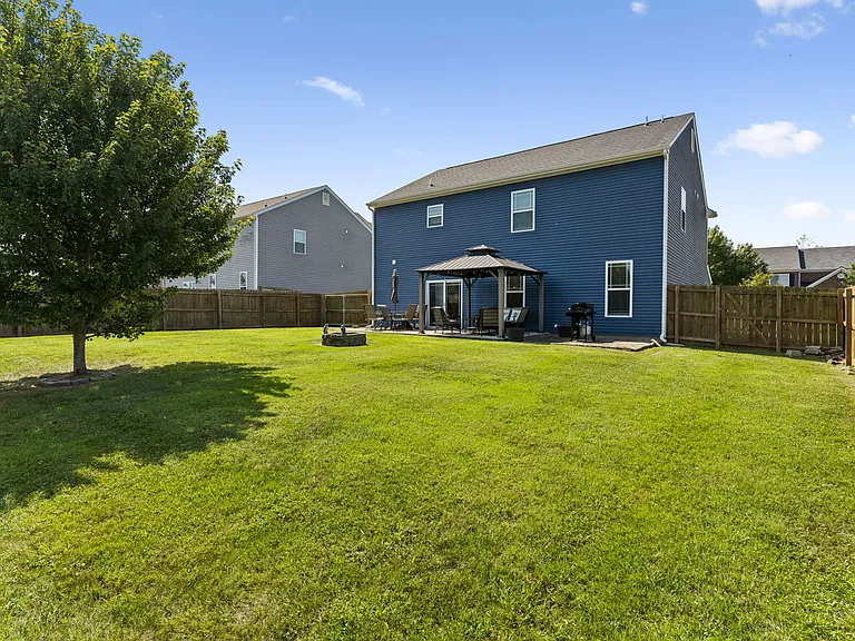 1010 Vanguard Dr — Photo 41
