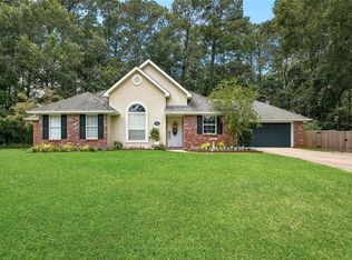 302 Vireo Dr, Mandeville, LA 70448