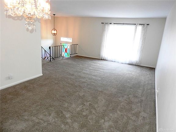 3rd image of 1111 Bristol Dr