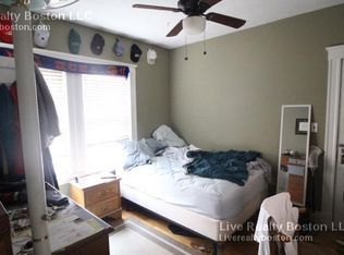 98 Kilsyth Rd #2, Brighton, MA 02135