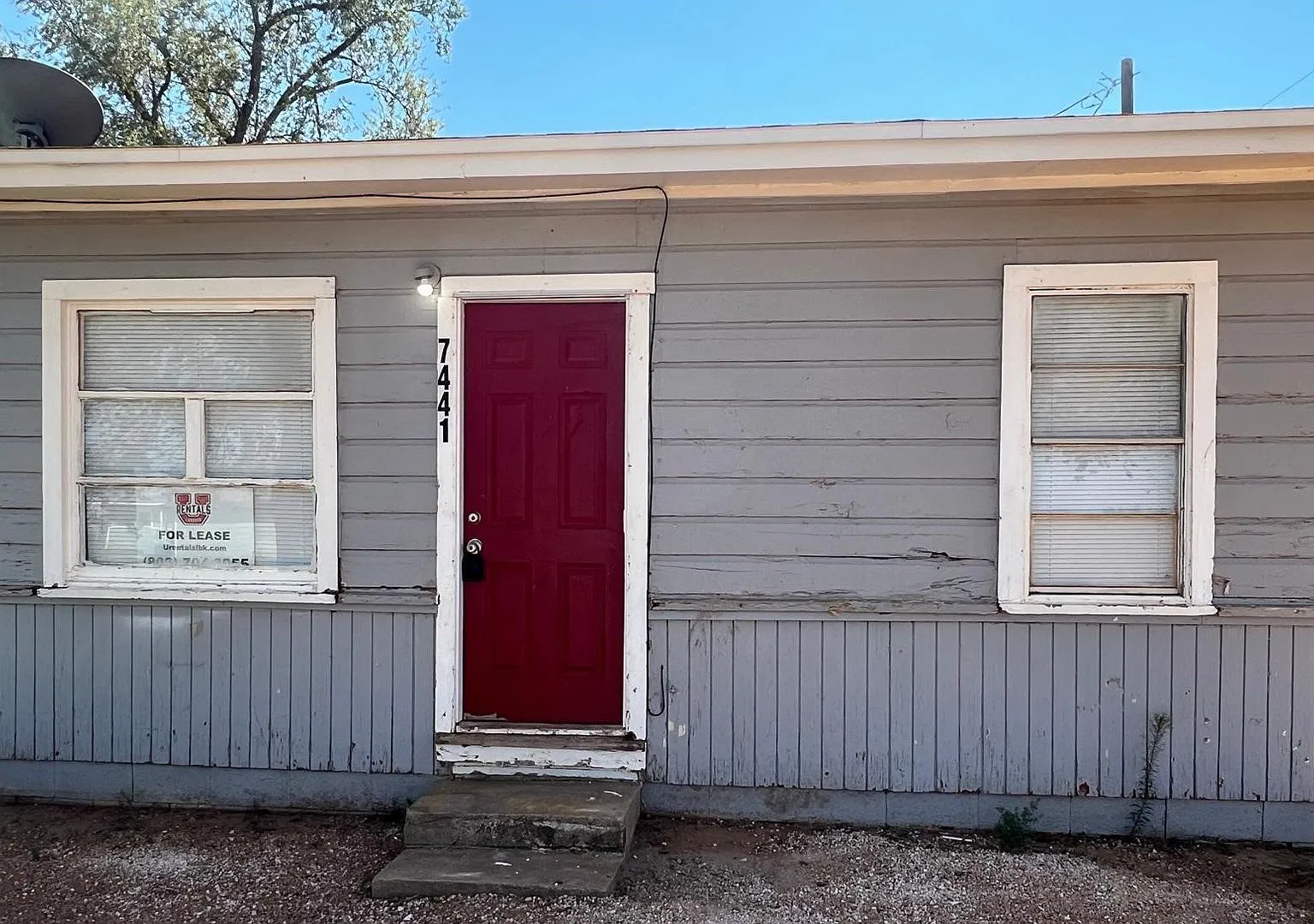 Coming Soon! $0 First Month's Rent / $0 Deposit At Move-In — Photo 2