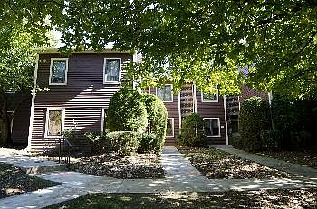 1st image of 9019 Ayrdale Cres
