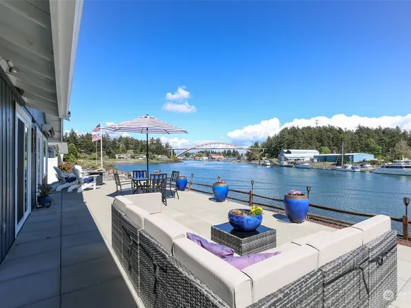 109 Lummi Drive, La Conner, WA 98257