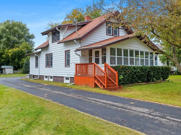 531 N Main St, Shawano, WI 54166