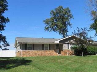 526 Raleigh Rd, Galveston, IN 46932