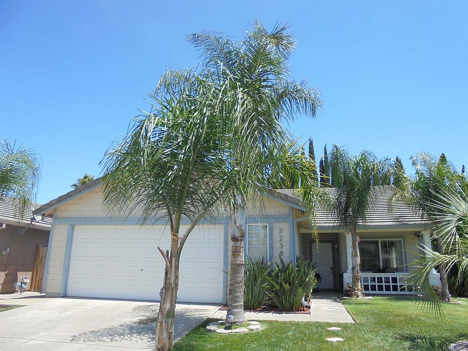 2nd image of 3238 Dietrich Ct