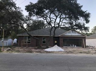 411A Walters Cir, Fort Walton Beach, FL 32547