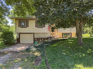 34120 W 84th Ter, De Soto, KS 66018