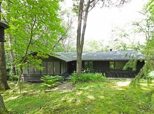 887 Trout Brook Ln, Hudson, WI 54016